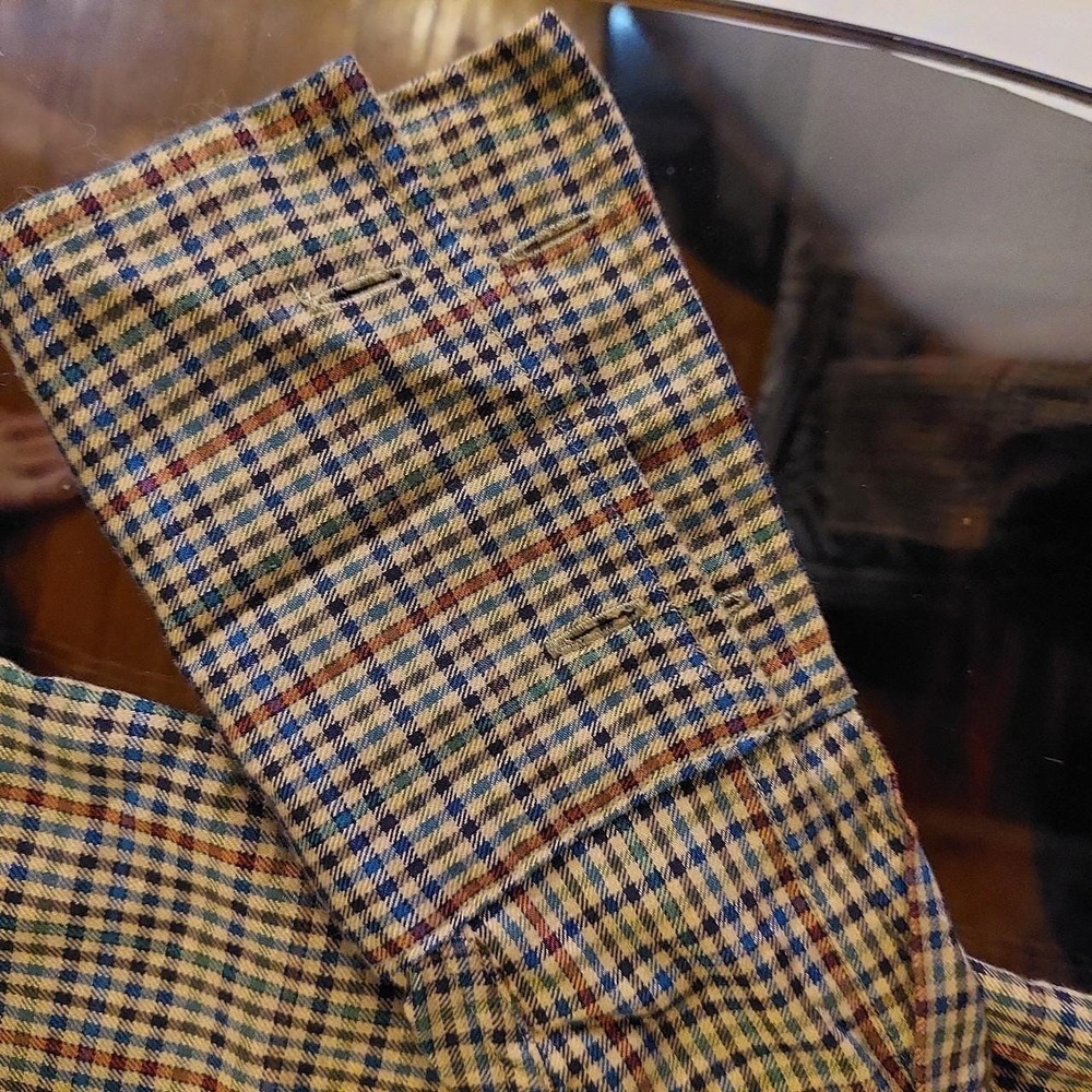 Vintage brown plaid button up. - Picture 7 of 7